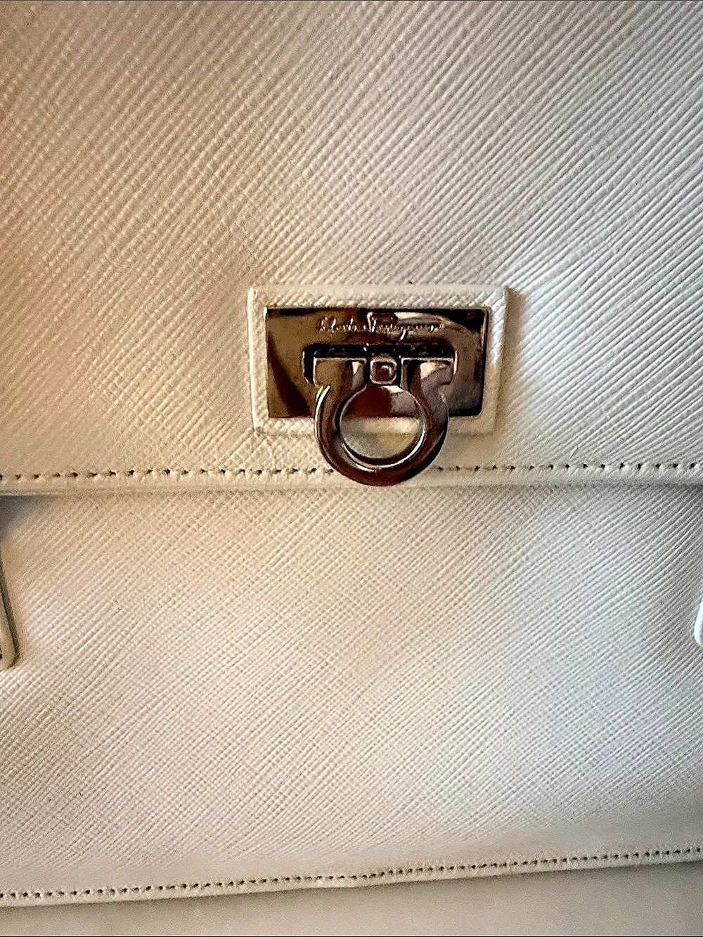 Salvatore Ferragamo Structured Shoulder Bag in White